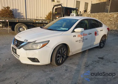 2017 Nissan Altima 2.5 Sv из США, поврежденный, VIN 1N4AL3AP3HC285236